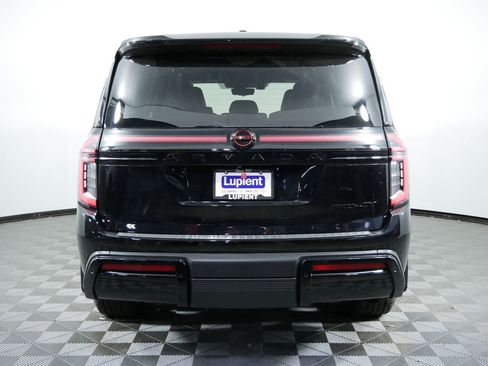New 2025 Nissan Armada PRO-4X w/ Pro-4X Premium Package image 7