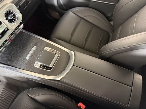 Used 2025 Mercedes-Benz G 63 AMG 4MATIC image 28