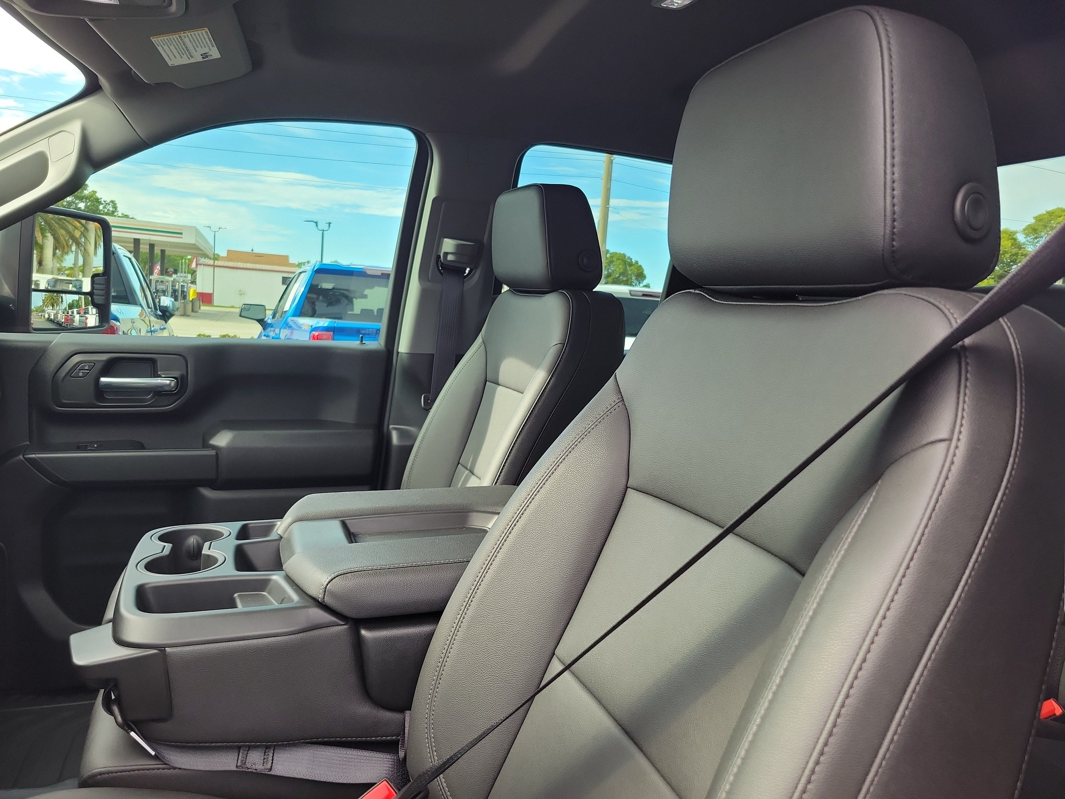 Used 2026 Chevrolet Silverado 2500 W/T AWD/4WD image 15