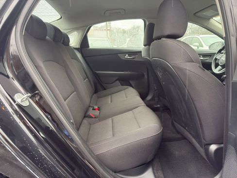 Used 2019 Kia Forte LXS image 21