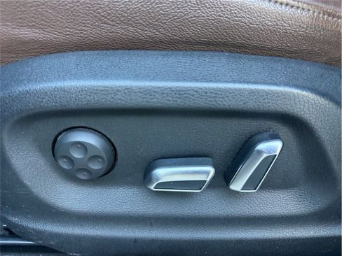 Used 2014 Audi Q5 TDI Prestige w/ Prestige Package AWD/4WD image 32