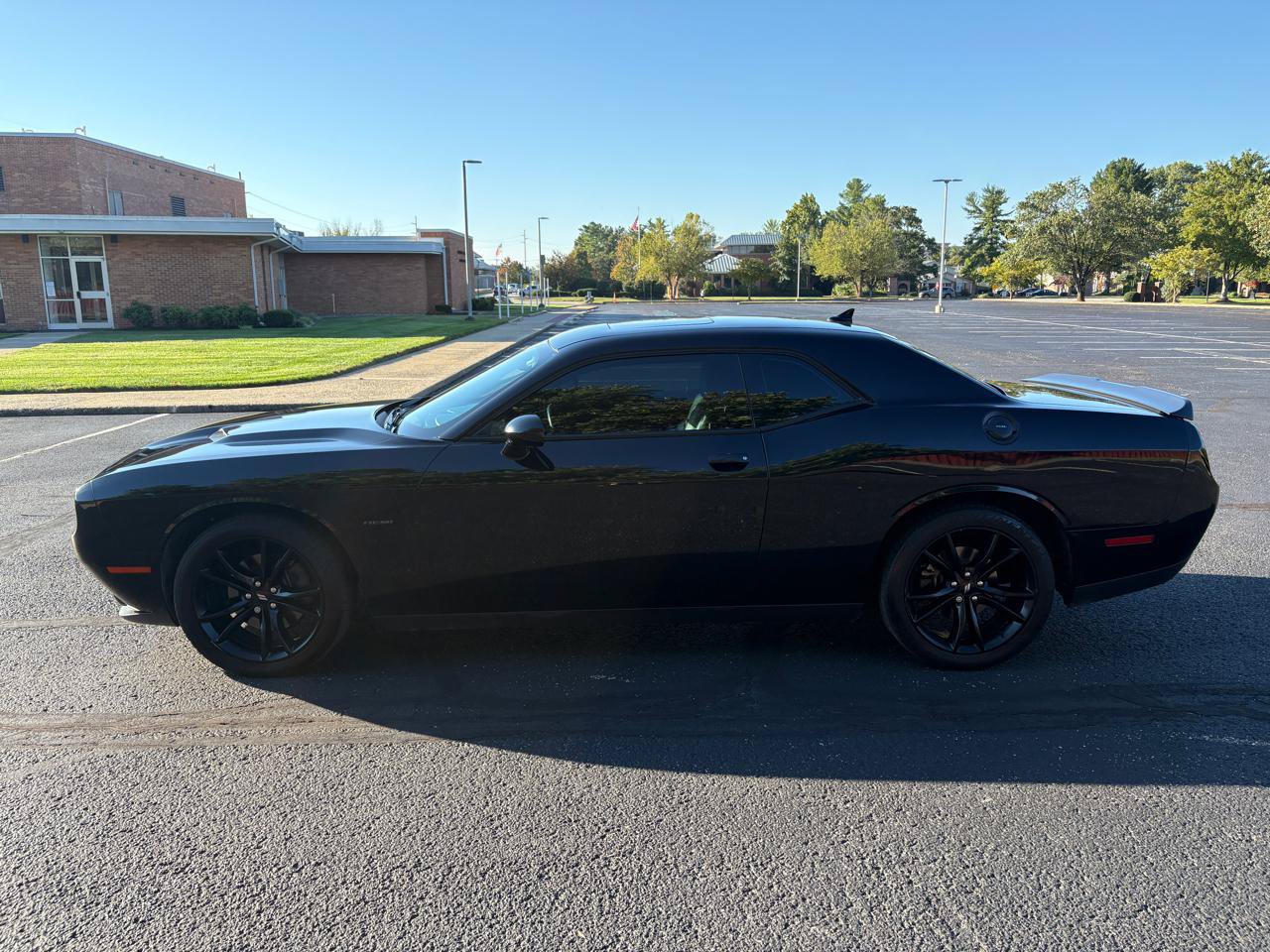 Used 2018 Dodge Challenger R/T Plus RWD image 6