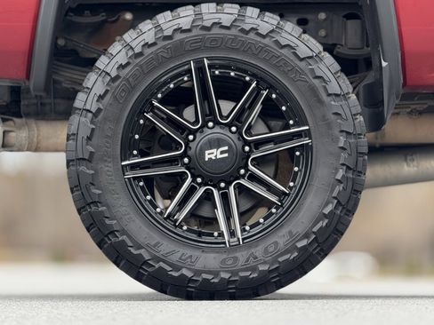 Used 2019 GMC Sierra 3500 Denali w/ Duramax Plus Package image 19