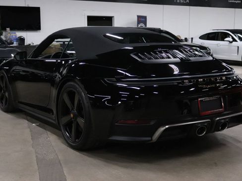 Used 2026 Porsche 911 GTS image 5