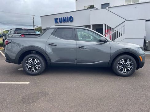 New 2025 Hyundai Santa Cruz XRT image 2