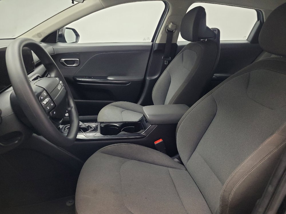Used 2025 Kia K4 FWD image 17