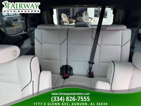 Used 2025 Cadillac Escalade Sport w/ Touring Package AWD/4WD image 28