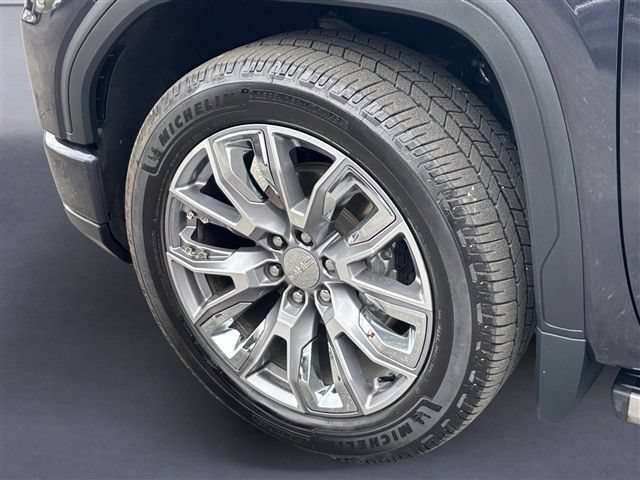 Used 2024 GMC Sierra 1500 Denali AWD/4WD image 12