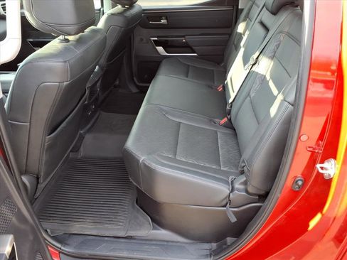 Used 2023 Toyota Tundra Limited w/ Power Package image 12