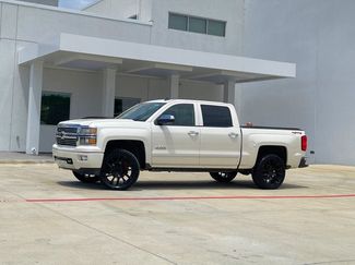 Used 2014 Chevrolet Silverado 1500 High Country w/ High Country Premium Package AWD/4WD video 1