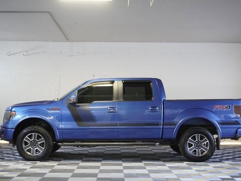 Used 2014 Ford F150 FX4 w/ Equipment Group 402A Luxury image 2