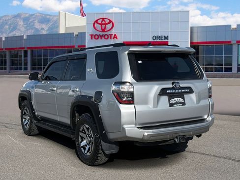 Used 2022 Toyota 4Runner TRD Off-Road Premium image 5