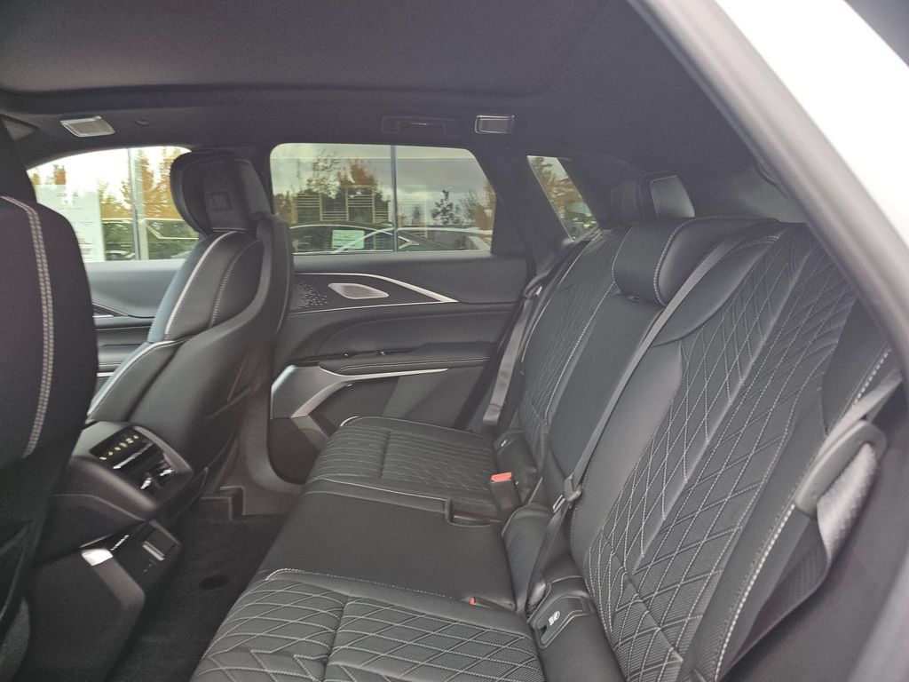 New 2027 Cadillac Lyriq Signature Sport w/ Nappa Leather Package AWD/4WD image 20