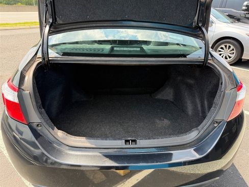 Used 2014 Toyota Corolla S FWD image 12