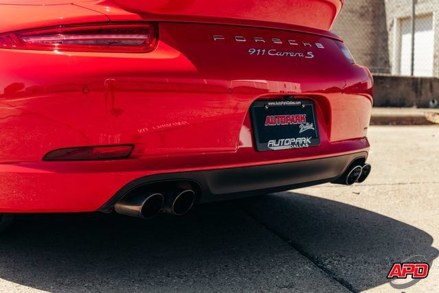 Used 2015 Porsche 911 Carrera S RWD image 32