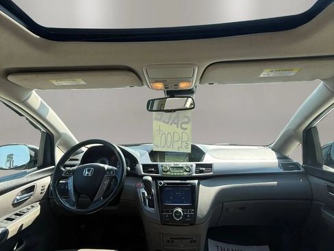 Used 2015 Honda Odyssey Touring image 14