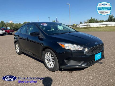 Used 2018 Ford Focus SE FWD image 5