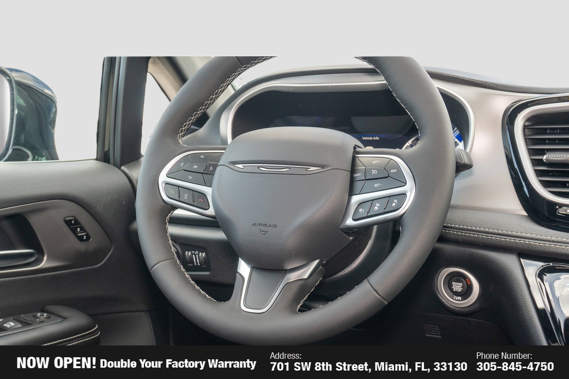 New 2027 Chrysler Pacifica Select FWD image 22