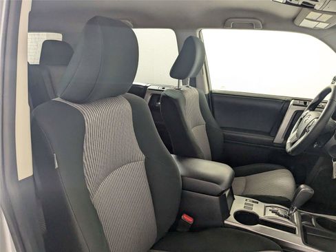 Used 2019 Toyota 4Runner SR5 RWD image 32