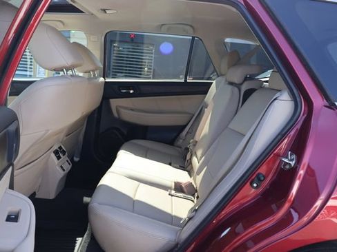 Used 2019 Subaru Outback 2.5i Limited AWD/4WD image 20