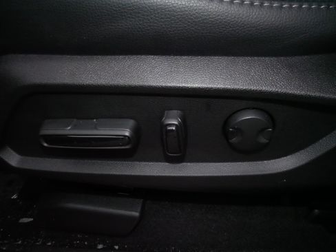 Certified 2025 Honda Pilot EX-L image 20