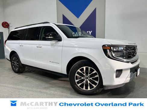 Used 2025 Ford Expedition Max Platinum image 1