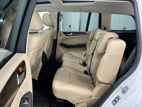 Used 2017 Mercedes-Benz GLS 450 4MATIC image 14