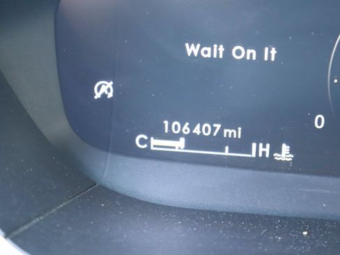 Used 2019 Lincoln Nautilus Reserve FWD image 12