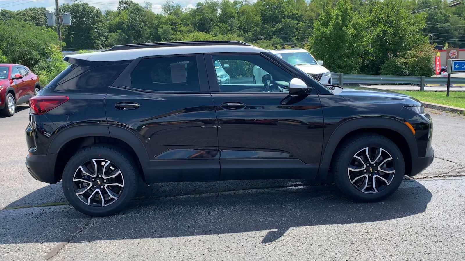 Certified 2023 Chevrolet TrailBlazer ACTIV w/ Convenience Package FWD image 9