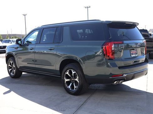 New 2026 GMC Yukon XL AT4 w/ AT4 Premium Plus Package AWD/4WD image 4