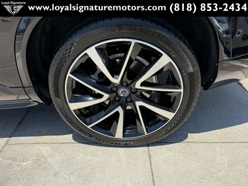 Used 2019 Volvo XC90 T6 Momentum w/ Advanced Package AWD/4WD image 14