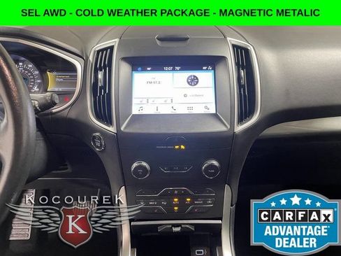 Used 2019 Ford Edge SEL AWD/4WD image 16