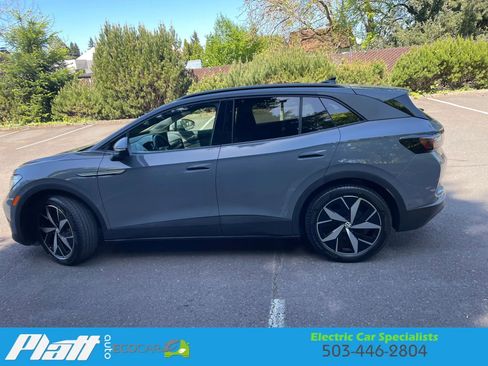 Used 2023 Volkswagen ID.4 S RWD image 6