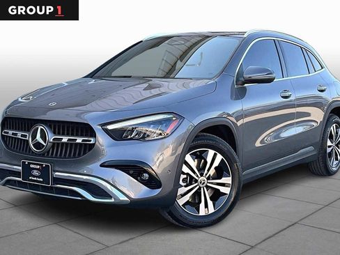 Used 2025 Mercedes-Benz GLA 250 image 1