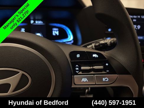 Certified 2026 Hyundai Elantra SE FWD image 18