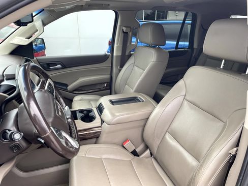 Used 2018 GMC Yukon SLT w/ Premium Edition AWD/4WD image 12
