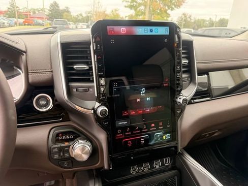 New 2026 RAM 1500 Laramie AWD/4WD image 20