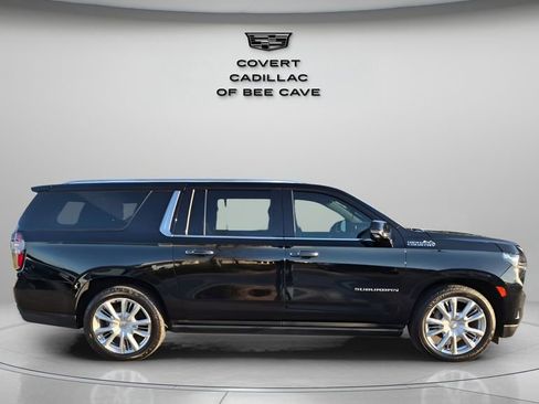 Used 2021 Chevrolet Suburban High Country image 11