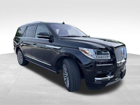 Used 2020 Lincoln Navigator Reserve w/ Luxury Package AWD/4WD image 8