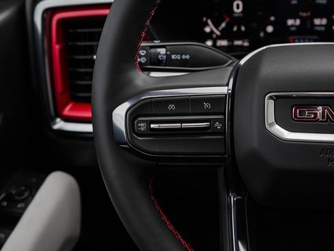 New 2025 GMC Canyon AT4 w/ AT4X Package image 19