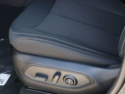 New 2026 Jeep Grand Cherokee Laredo X AWD/4WD image 13