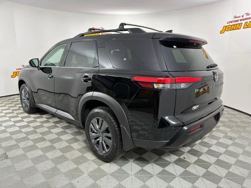 New 2026 Nissan Pathfinder SV image 3
