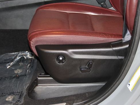 Used 2023 Dodge Durango R/T AWD/4WD image 39
