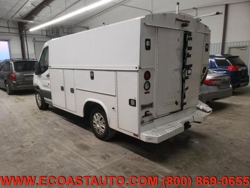 Used 2017 Ford Transit 250 138 w/ Exterior Upgrade Package image 4