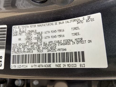Used 2021 Toyota Tacoma SR5 image 33