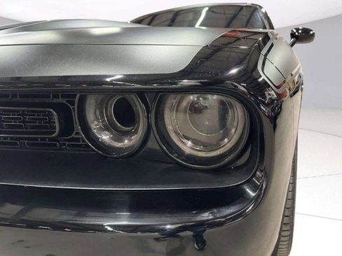 Used 2018 Dodge Challenger T/A image 10