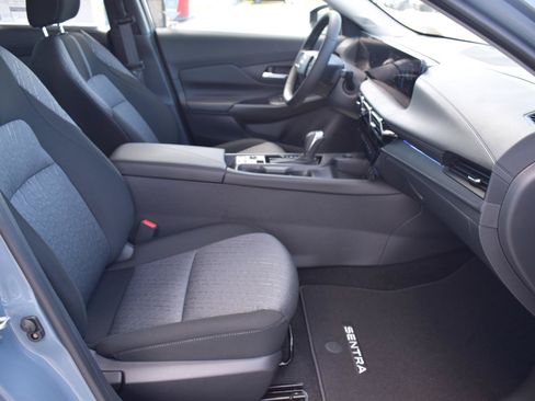 Used 2026 Nissan Sentra SV w/ SV Convenience Package FWD image 53