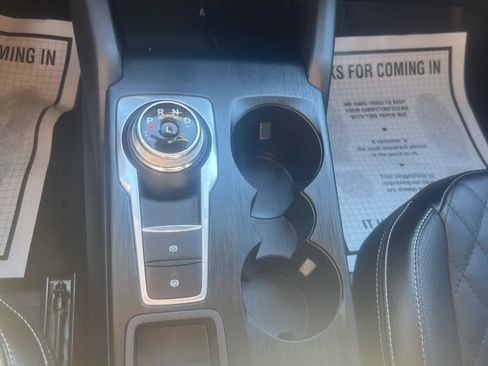 Used 2023 Ford Escape Platinum w/ Premium Technology Package image 22