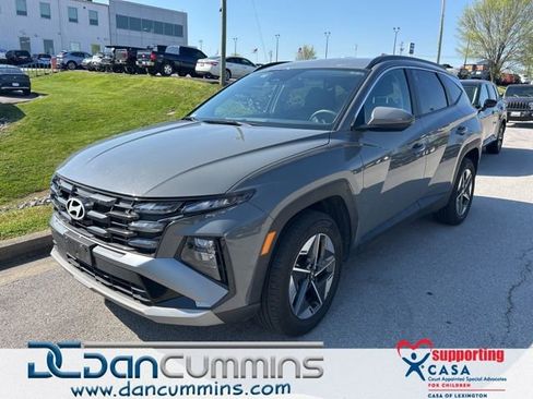 Used 2025 Hyundai Tucson SEL image 1