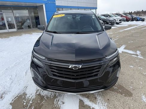 Used 2024 Chevrolet Equinox LT image 8